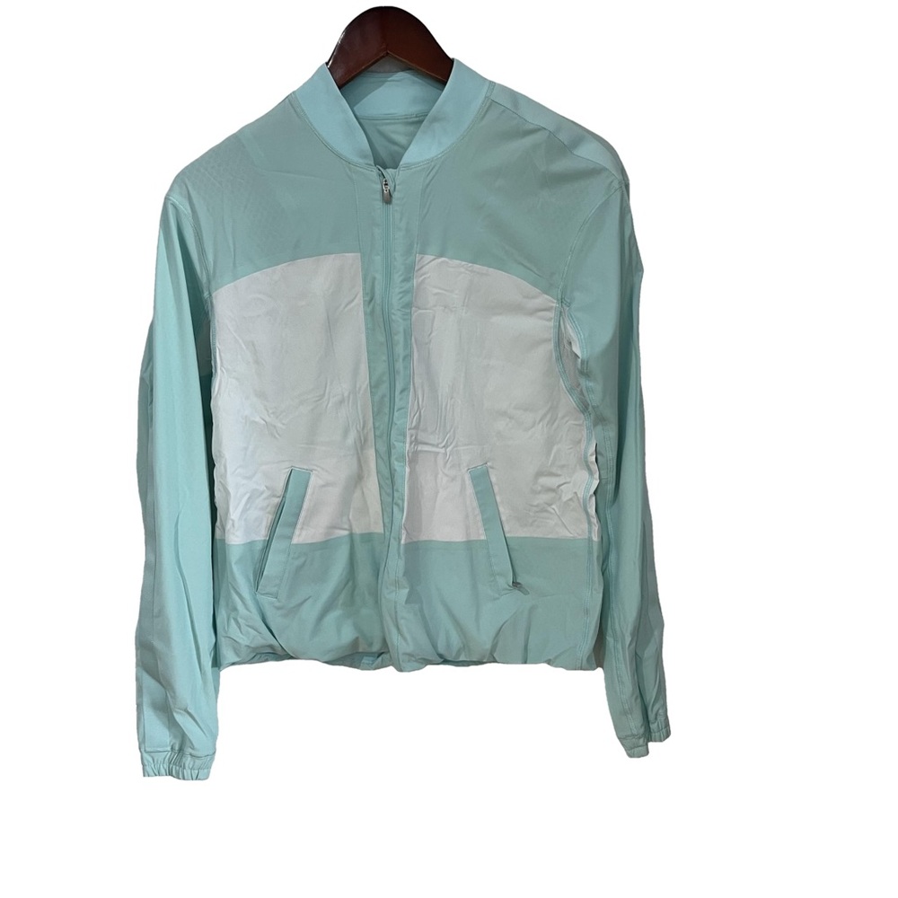 Lululemon Off the court jacket mint No size tag see measurements